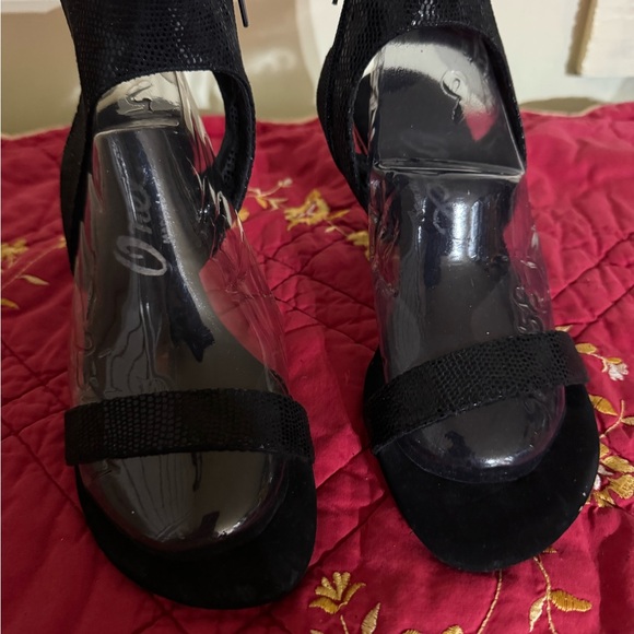 Onex Sz 6 Elegant Black Women's Heels EUC😊😊 - Picture 3 of 13